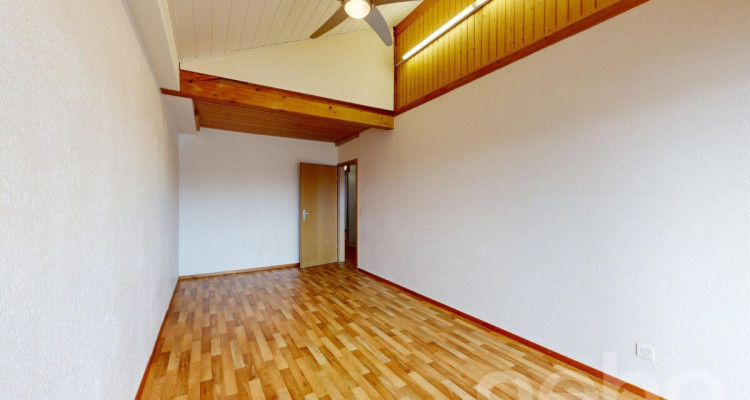 Immeuble mixte avec locaux commerciaux et appartement 3.5 pièces image 8