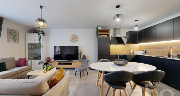 Belle maison mitoyenne de 4,5 pièces avec jardin et vue dégagée image 3