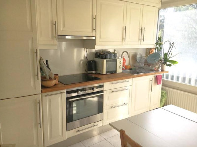 A JEWEL OF AN APARTMENT IN A LUXURY COMPLEX image 3