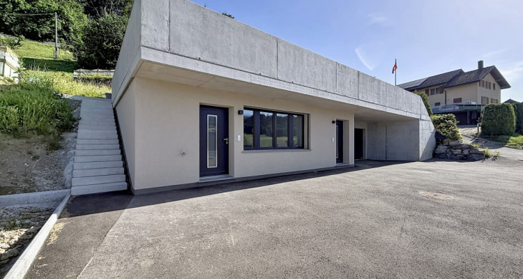 Villa neuve avec unité indépendante et vue dégagée sur les Préalpes — Senèdes image 11