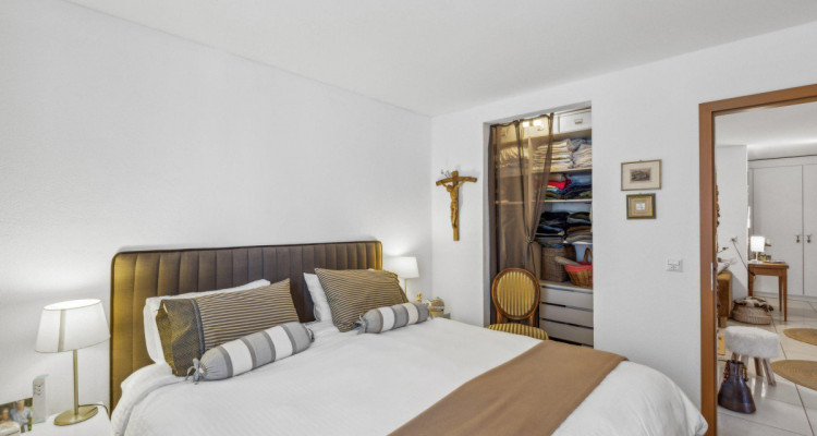 Conjuguer habitation, activité libérale ou investissement à deux pas du lac image 7