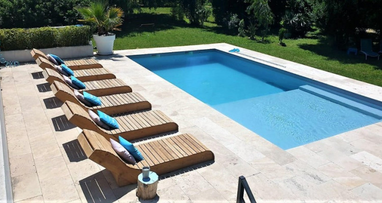 Magnifique mas contemporain à proximité dAvignon. image 1