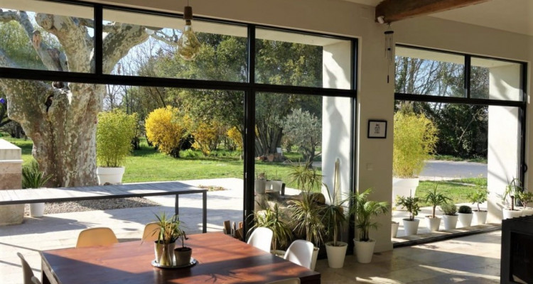 Magnifique mas contemporain à proximité dAvignon. image 8