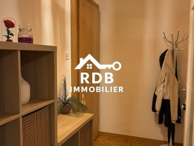 Appartement de 3 pièces au 9ème étage situé à Onex 1213 image 5