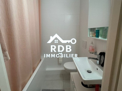 Appartement de 3 pièces au 9ème étage situé à Onex 1213 image 6