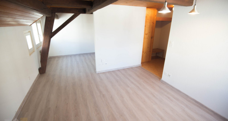 Schöne und günstige 1.5-Zi.-Wohnung image 1