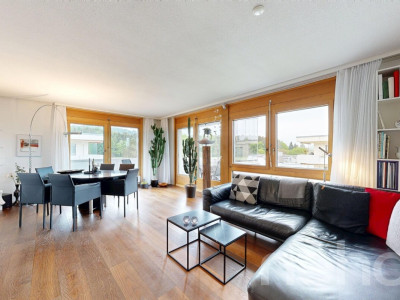 Gepflegte 4.5 Zimmer Wohnung an ruhiger Lage in Schönbühl image 2