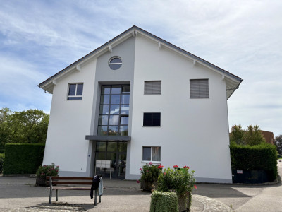 Magnifique, lumineux, duplex de standing de 4,5 pièces au coeur de Genolier image 1