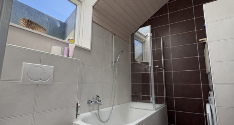 Magnifique, lumineux, duplex de standing de 4,5 pièces au coeur de Genolier image 6
