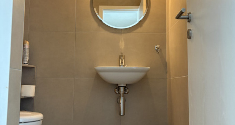 Magnifique, lumineux, duplex de standing de 4,5 pièces au coeur de Genolier image 7