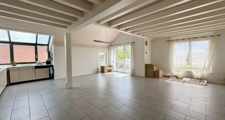 Magnifique, lumineux, duplex de standing de 4,5 pièces au coeur de Genolier image 11