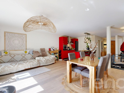 Appartement familial lumineux avec terrasse au coeur dEpalinges image 3