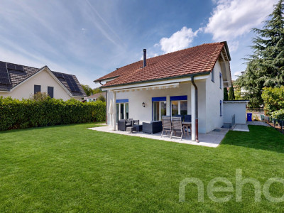 Grosszügiges Zuhause mit Garten, Garage und viel Raum image 11