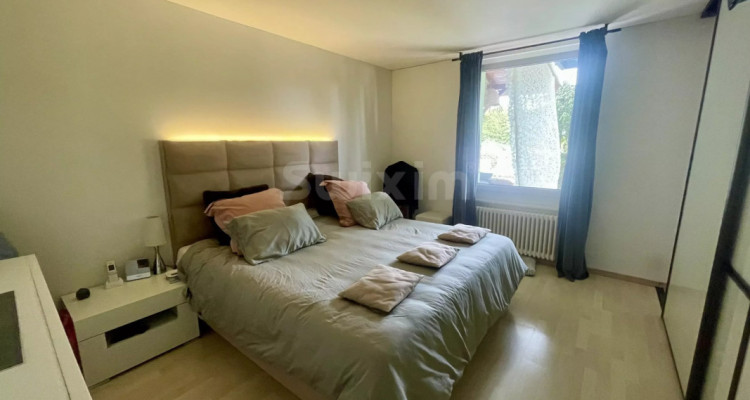 Appartement 5.5 pièces au bord du lac image 3