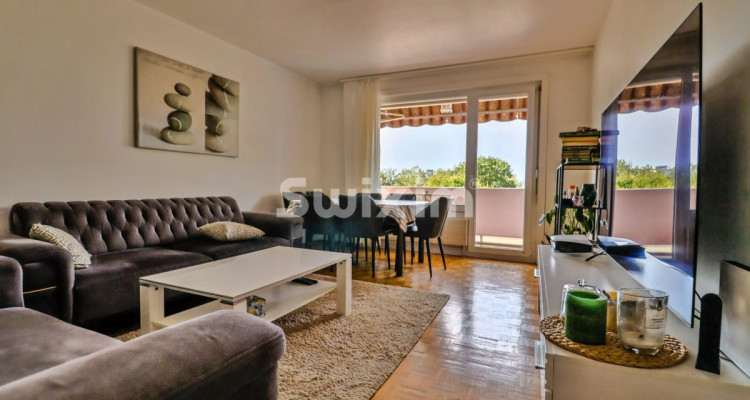 Exclusivité! Appartement de 4.5 pièces ;  Un cadre de vie privilégié sur les hauteurs de Fribourg image 3