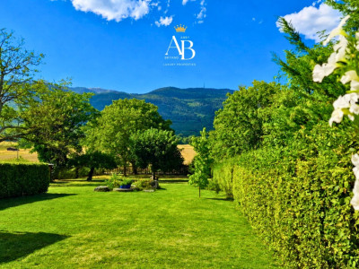 En exclusivité : Authentique Maison villageoise  image 8