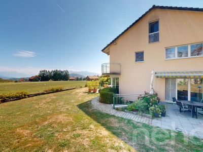 Maison mitoyenne avec vue sur les montagnes à Savigny image 1