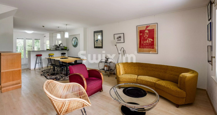 Très agréable villa avec jardin image 3