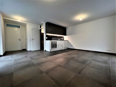Studio de 42 m2 avec balcon et vue + parking couvert image 6