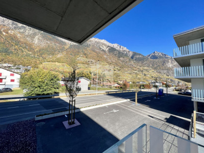 Studio de 42 m2 avec balcon et vue + parking couvert image 2