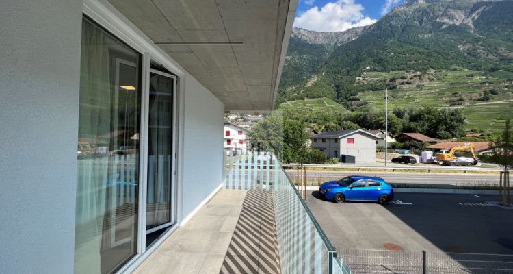 Studio de 42 m2 avec balcon et vue + parking couvert image 8