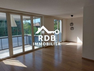 Appartement de 5 pièces au rez-de-chaussée situé à Vésenaz 1222 image 2