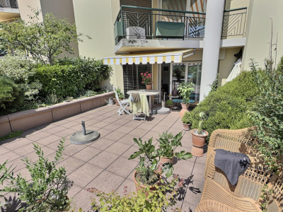 Magnifique appartement en viager occupé sans rente avec accès direct au Lac image 3
