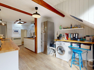 Prime location Home with 2 units, large garden and forest views image 8