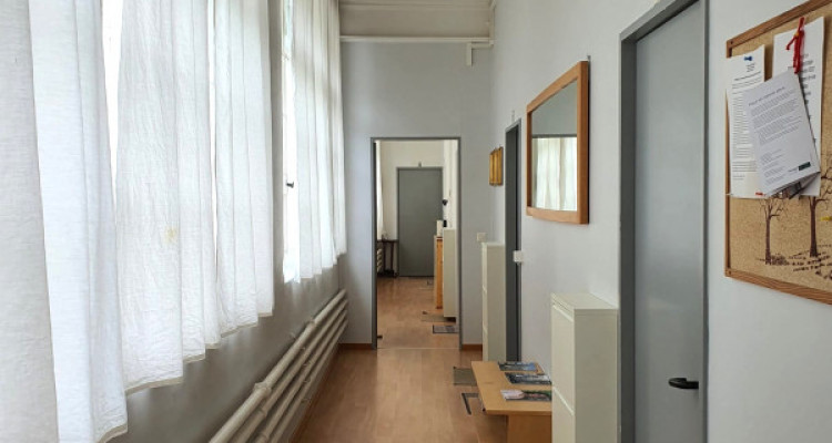 Immeuble de caractère aux multiples perspectives de rendement 🏛️💹    image 1