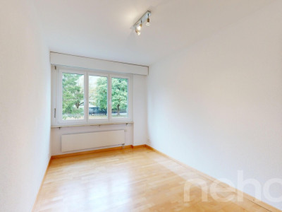 Lichtdurchflutete 4.5 Zimmer Wohnung in Bettlach image 9