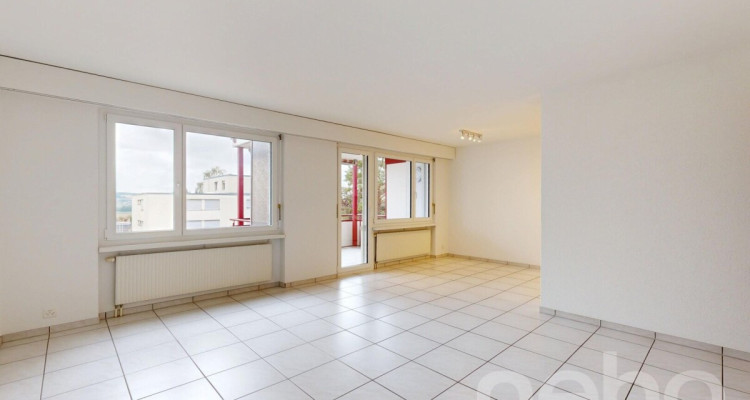 Lichtdurchflutete 4.5 Zimmer Wohnung in Bettlach image 12