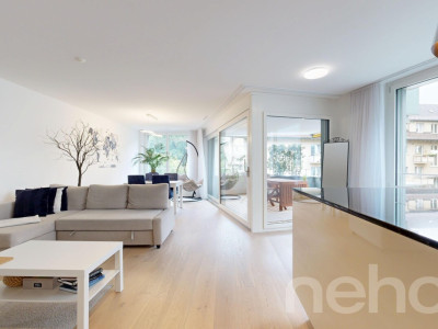 Hochwertige 3.5-Zimmer-Wohnung an begehrter Lage image 1