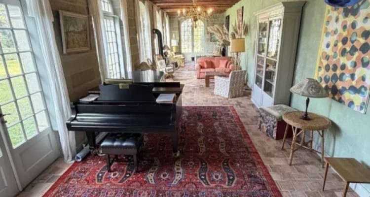 MAISON DE MAÎTRE image 2