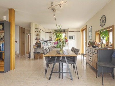 Set of 2 beautiful villas in Bernex image 6