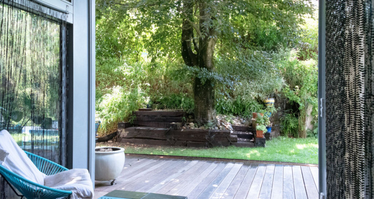 Vie de famille et vie professionnelle dans votre Loft avec jardin image 4