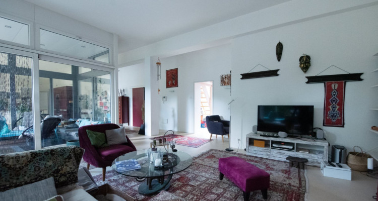 Vie de famille et vie professionnelle dans votre Loft avec jardin image 2