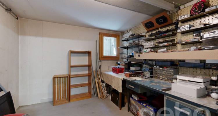 Naturnah wohnen mit Cheminée, Balkon und eigenem Bastelraum image 11