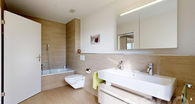 3.5-Zimmer-Gartenwohnung mit viel Privatsphäre image 12