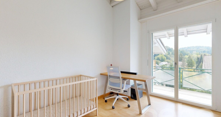 Renoviertes 5.5-Zimmer-Eckhaus in Bergdietikon image 5