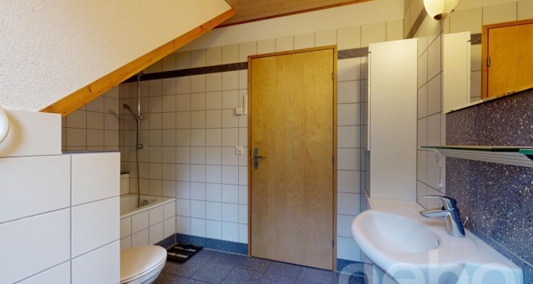 Familienfreundliches Reiheneckhaus mit Garten und freier Aussicht image 12