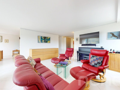 Grosszügige 5.5 Zimmer Wohnung für Familien image 1