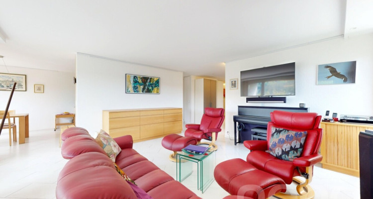 Grosszügige 5.5 Zimmer Wohnung für Familien image 1