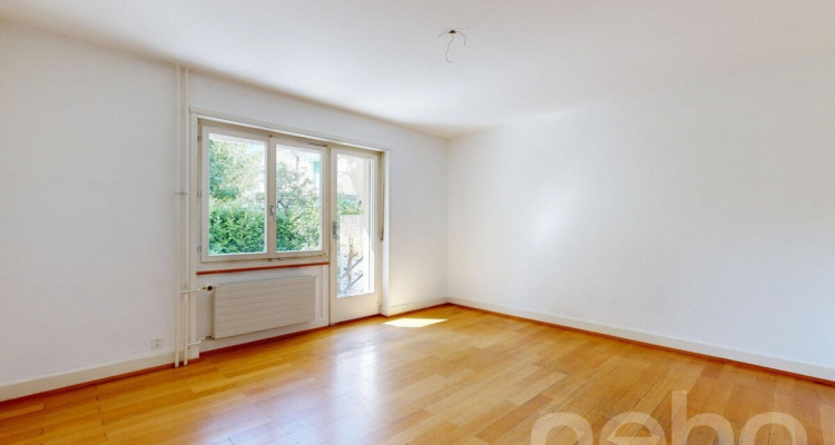 Gemütliches Reihenhaus zum Selbstgestalten im Neubadquartier image 2