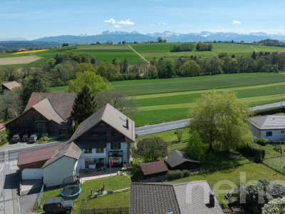 Authenticité, charme: duplex avec jardin privatif à 20min de Lausanne image 2