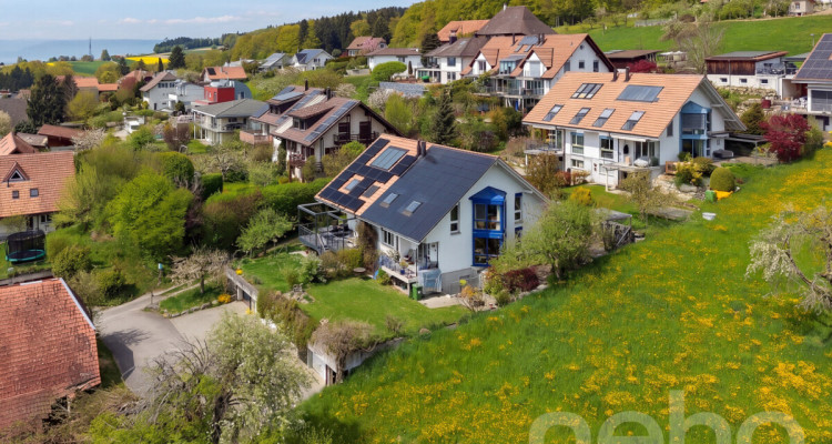 Familienparadies mit Weitsicht, Gartenidylle und Ausbaureserve image 1