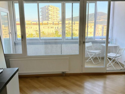 Appartement de 2 pièces avec chambre séparée image 5