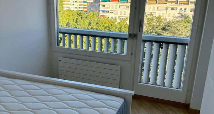 Appartement de 2 pièces avec chambre séparée image 7