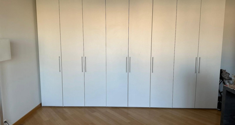 Appartement de 2 pièces avec chambre séparée image 9