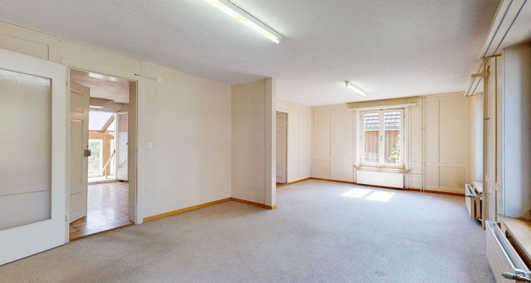 einmaliges Renovationsobjekt, ideal für Handwerker/Mehrgenerationen image 10