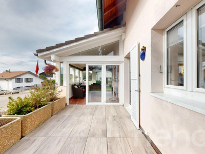 Maison 5.5 pcs lumineuse avec jardin, idéal famille image 3